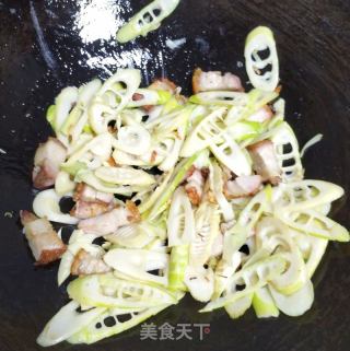 春笋炒烧肉的做法步骤：9