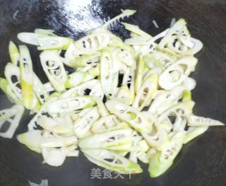 春笋炒烧肉的做法步骤：6