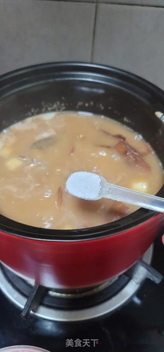 鲜土茯苓黑鱼骨汤的做法步骤：10