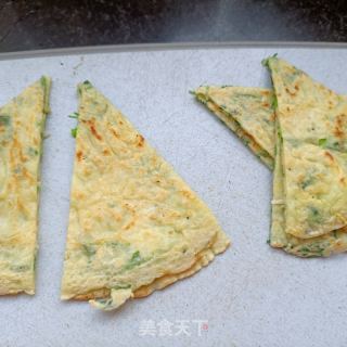 面条菜蛋饼的做法步骤：14