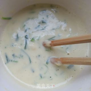面条菜蛋饼的做法步骤：8
