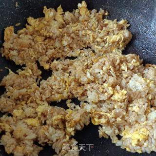 火腿肠炒咖喱饭的做法步骤：6