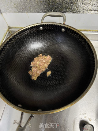 鲜鲜的菌菇汤的做法步骤：4