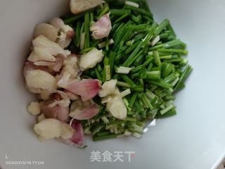 葱香焖豆腐的做法步骤：2