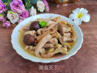 黄花菜排骨猪肚汤的做法步骤：9