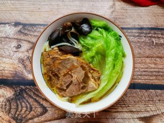 香椿蒜蓉辣酱汤米粉的做法步骤：13