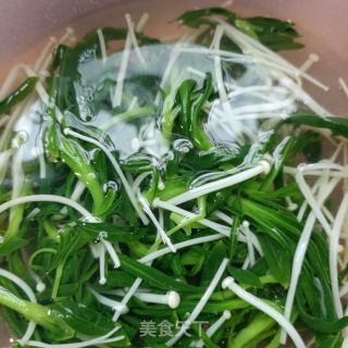 面条菜汆肉丸的做法步骤：17