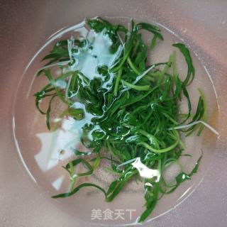 面条菜汆肉丸的做法步骤：9