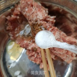 面条菜汆肉丸的做法步骤：4