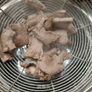 黄瓜竹荪拌鹿心的做法步骤：10