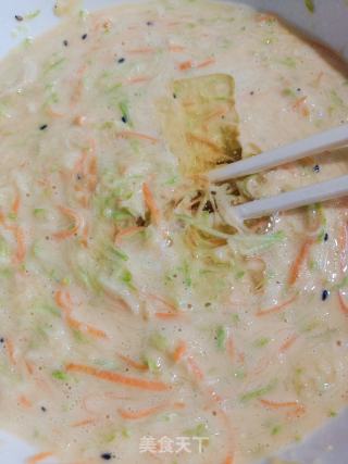 西葫芦鸡蛋饼的做法步骤：5