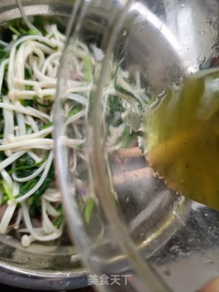 鹿心拌金针菇面条菜的做法步骤：16