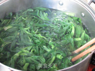 春笋野菜素包子的做法步骤：2