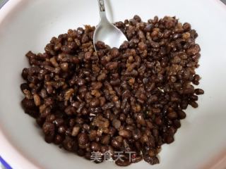 红豆鸡蛋煎饼的做法步骤：1
