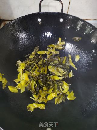 何小侠酸菜鱼的做法步骤：12
