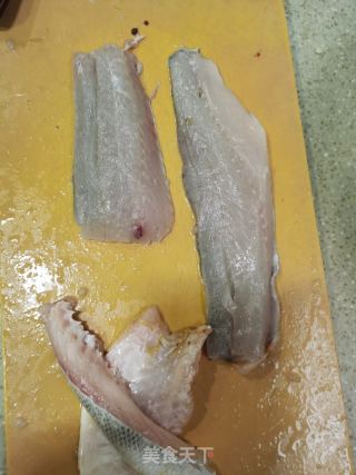 何小侠酸菜鱼的做法步骤：2