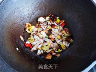 酸汤大骨头的做法步骤：3