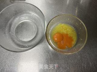 柠檬香煎三文鱼的做法步骤：3