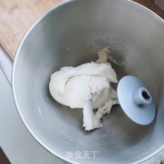茴香虾皮鸡蛋包子的做法步骤：6