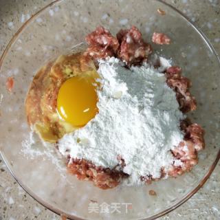 炸酥肉丸子的做法步骤：5