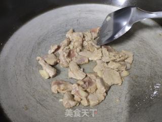木耳炒香干的做法步骤：5