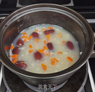 糯米红枣润燥养颜粥的做法步骤：10