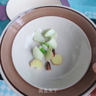 肉丸白菜汤的做法步骤：6