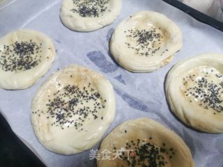 烧饼的做法步骤：9