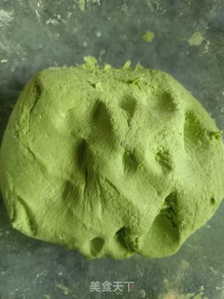 红糖艾草糍粑的做法步骤：6