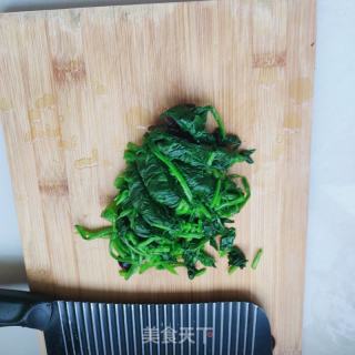 木耳拌菠菜的做法步骤：5