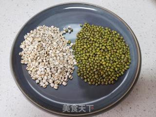 绿豆薏米糊的做法步骤：1