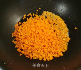 什锦炒饭的做法步骤：3