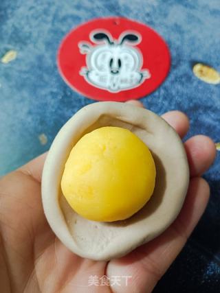 奶黄馅核桃包的做法步骤：7