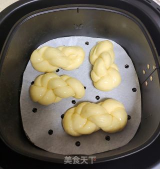 空气炸锅小麻花的做法步骤：10