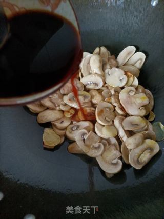 蒜烧口蘑的做法步骤：8