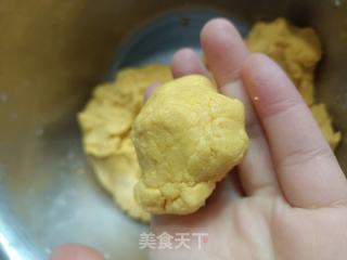 南瓜饼的做法步骤：5