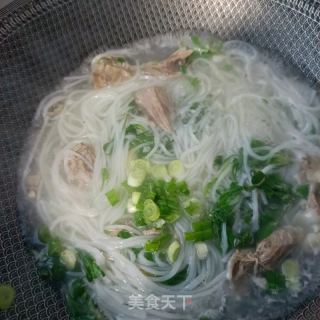 鸡肠草羊肉汤粉的做法步骤：13