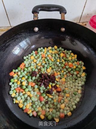 豆豉彩色蔬丁的做法步骤：3