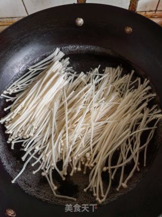 凉拌白绿双色蔬的做法步骤：1