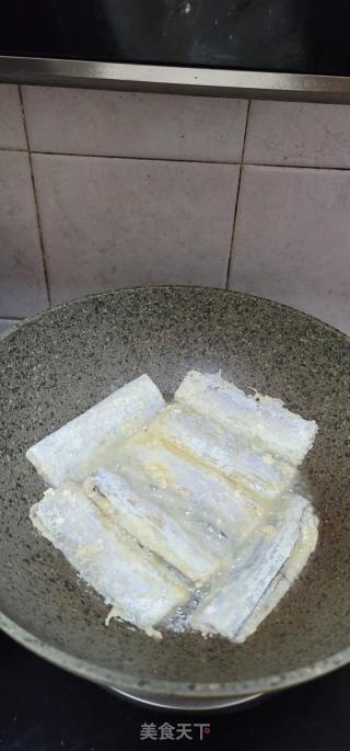 家常烧带鱼的做法步骤：5
