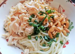夏日炎炎正好吃‖鸡丝凉面的做法步骤：4
