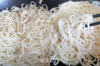 夏日炎炎正好吃‖鸡丝凉面的做法步骤：3