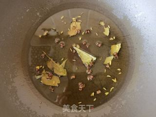 双椒蒜香煨大虾的做法步骤：7