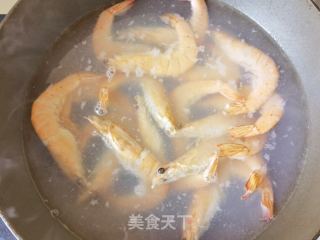 双椒蒜香煨大虾的做法步骤：3