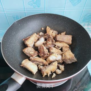 剁椒烧鲅鱼的做法步骤：4