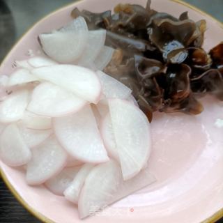 水萝卜木耳拌羊肉的做法步骤：6