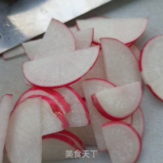 水萝卜木耳拌羊肉的做法步骤：2