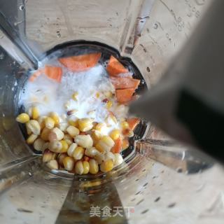 胡萝卜牛奶玉米汁的做法步骤：4