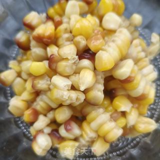 胡萝卜牛奶玉米汁的做法步骤：2