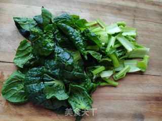 青菜虾米蛋花汤的做法步骤：3